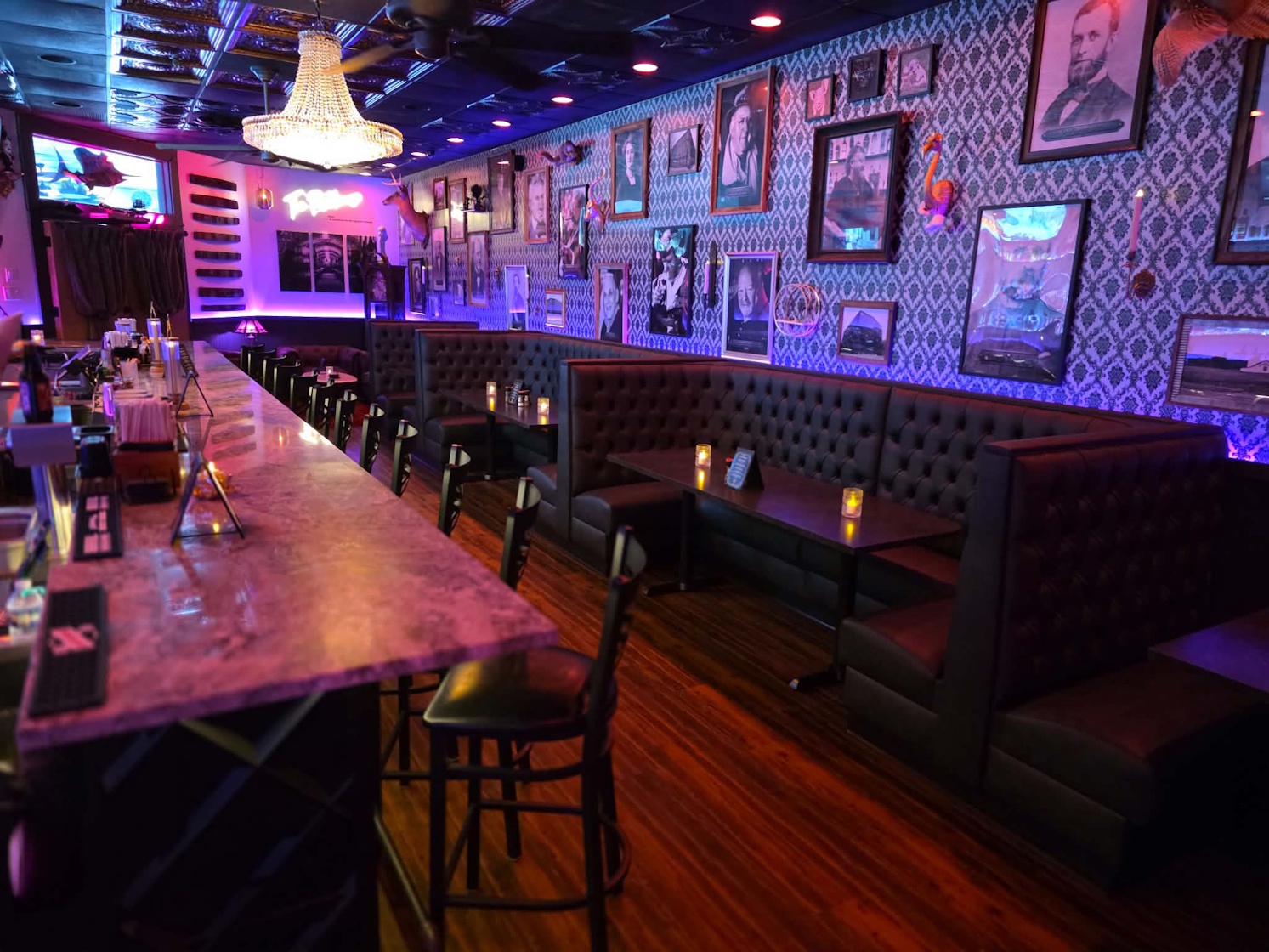 Avalon Ale House Rickhouse Speakeasy Speak Easy Whiskey Bar Hanover PA 17331 Florida Inspired Bar and Restaurant Nightlife Live Music
